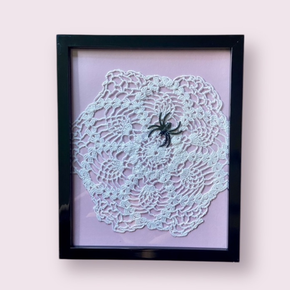 Vintage Doily Spiderweb Picture Frame